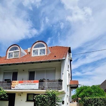 Arató Vendégház Pécs Esterno foto