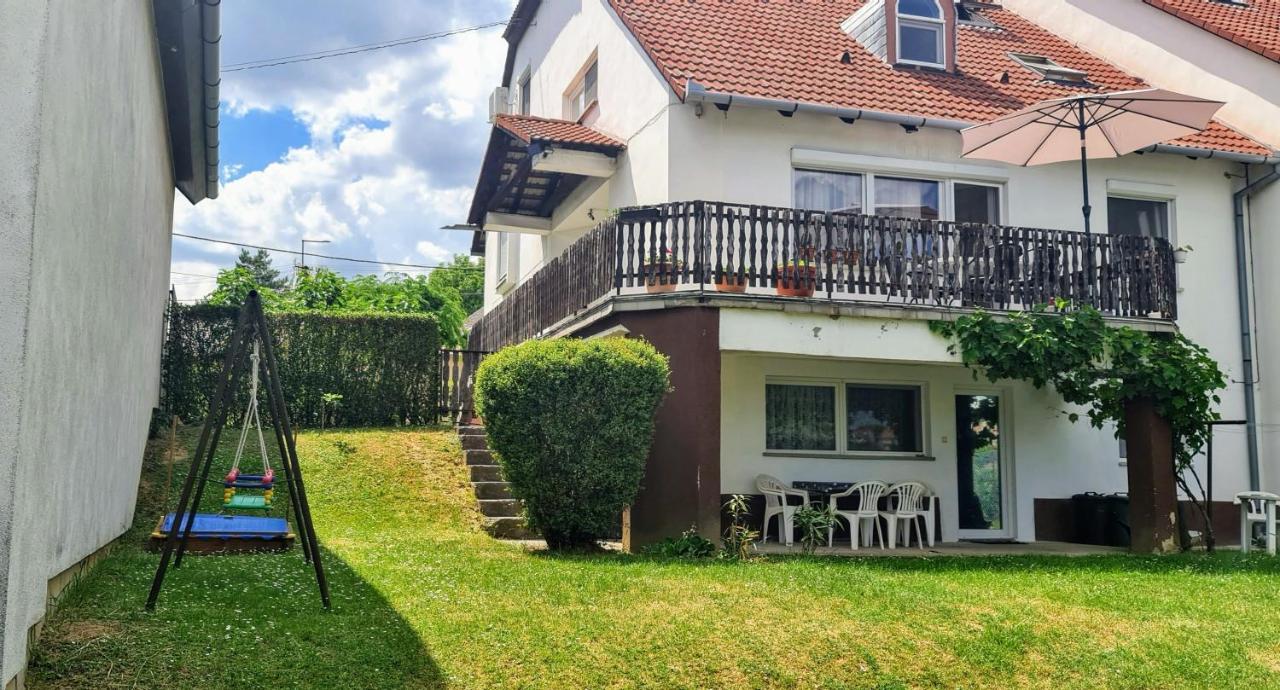 Arató Vendégház Pécs Esterno foto