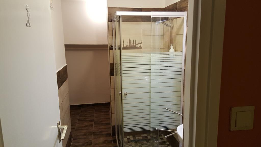 Arató Vendégház Pécs Esterno foto